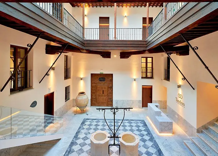 Tandem Torres De Cadiz Suites